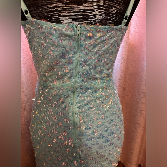 Sequin Midi Dress - Picture 6 of 8